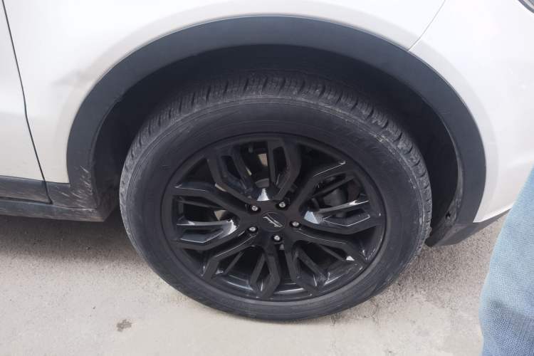 Used Land X7 2015 2.0T Panoramic Prestige Edition