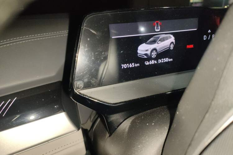 Used Volkswagen ID.6 CROZZ 2022 Long-Range Lite PRO Edition Odometer Close Up