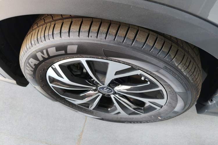 Used BYD Song Pro New Energy 2025 Second-Generation DM-i 75KM Leading Edition
