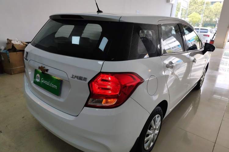 Used Chevrolet Lova RV 2016 1.5L Automatic Comfort Edition
