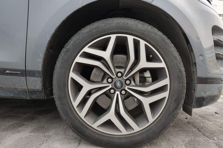 Used Land Rover Range Rover Evoque 2020 249 PS R-DYNAMIC S Sport Edition
