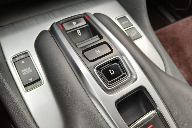 Used Honda Avancier 2023 370TURBO Four-Wheel Drive Luxury Edition Gear Lever