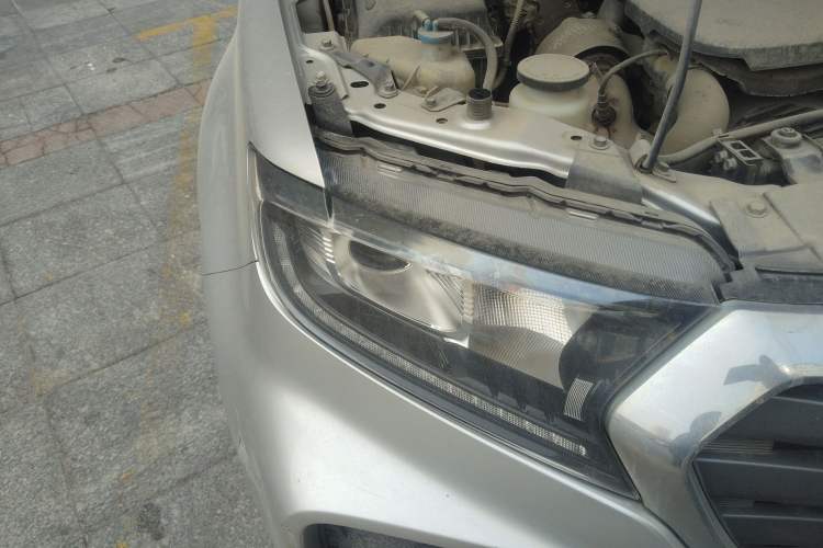 Used Great Wall Wingle 7 2019 2.0T Diesel Two-Wheel Drive Value Edition China VI Standard Big Double Cab GW4D20M
