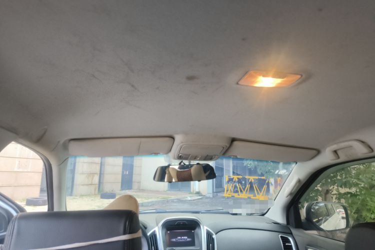 Used JMC Yuhu 5 2018 2.4T Classic Edition Diesel Manual 4x4 Luxury Long-Wheelbase JX4D24A5L
