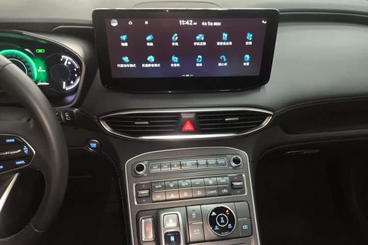 Used Hyundai Santa Fe 2023 Traveler 380T GDi Automatic All-Wheel Drive GLX HTRAC Elite Edition