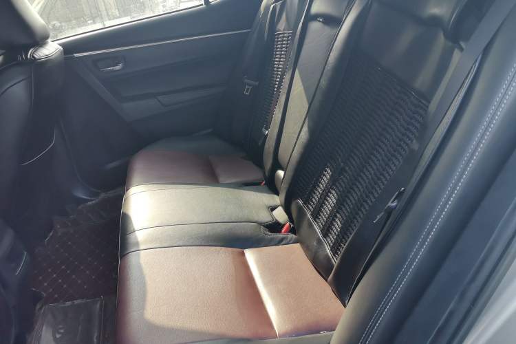 Used Toyota Corolla 2017 Revised Dual-Engine 1.8L E-CVT Elite Edition
