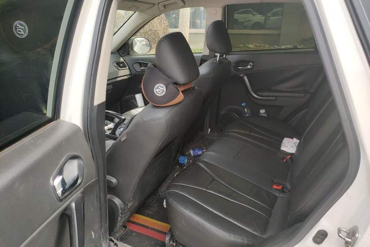 Used GAC Trumpchi GS5 2012 2.0L Automatic Two-Wheel Drive Anniversary Edition
