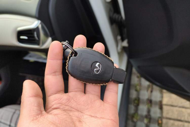 Used Infiniti QX30 2017 1.6T Two-Wheel-Drive Sport Edition