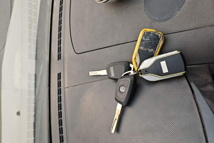 Used Brilliance H330 2013 1.5L Manual Comfort Model
