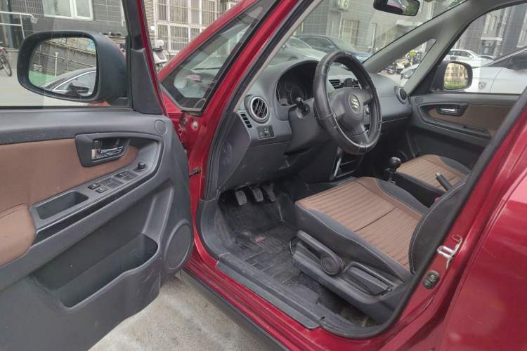 Used Suzuki SX4 2013 1.6L Manual CoolRide Model Driver Seat