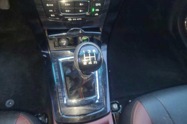 Used BYD Surui 2016 1.5L Manual Elite Edition
