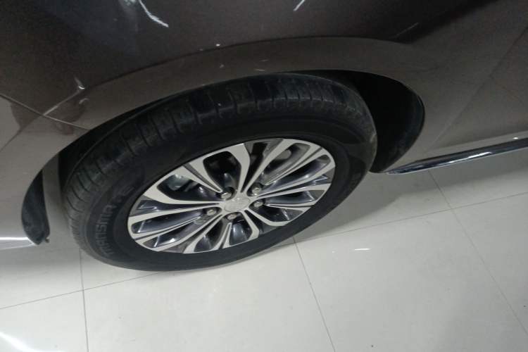 Used Buick GL8 2022 Land Business Class 652T Luxury Model Exterior 4