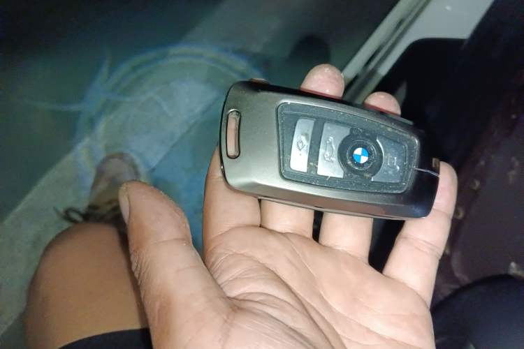 Used BMW 5 Series 2017 525Li Leading Model