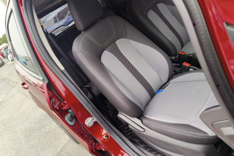 Used Ford EcoSport 2013 1.5L Automatic Fashion Model