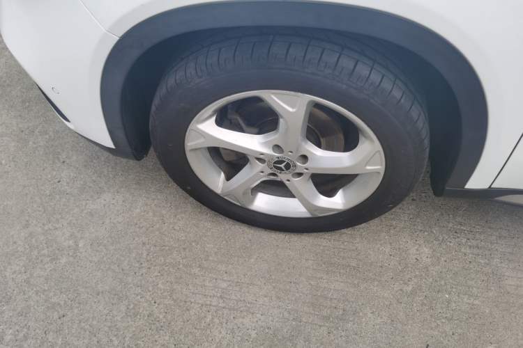 Used Mercedes-Benz GLA 2017 GLA 200 Sport Edition Left Front Wheel Hub