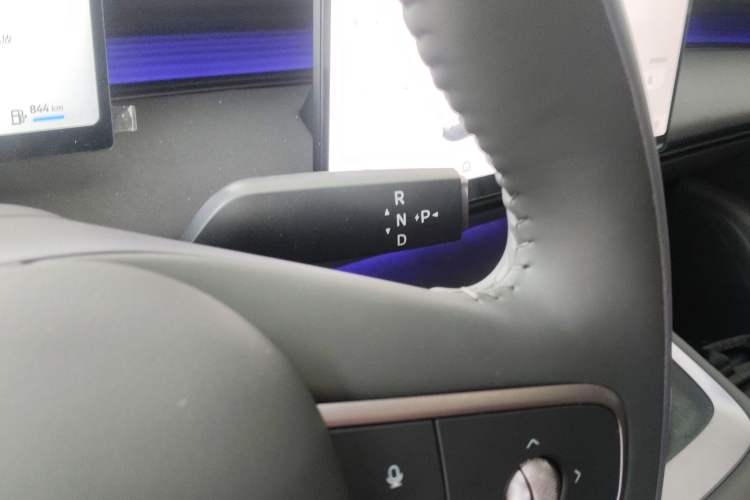 Used Nissan N6 2026 Model 180 Max Gear Lever