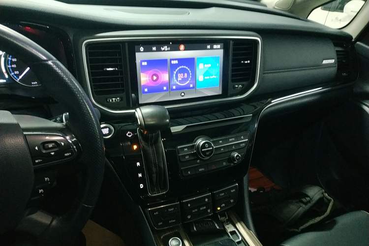 Used GAC Trumpchi M8 2020 390T Deluxe Edition
