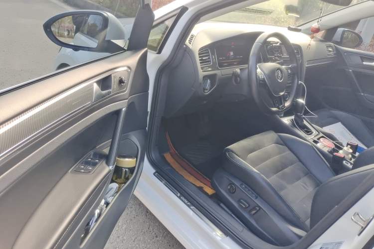 Used Volkswagen Golf 2020 Zhiai Edition 280TSI DSG Luxury Model