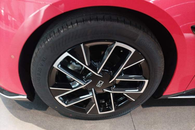 Used Avatr 06 2025 Pro Range-Extended Edition
