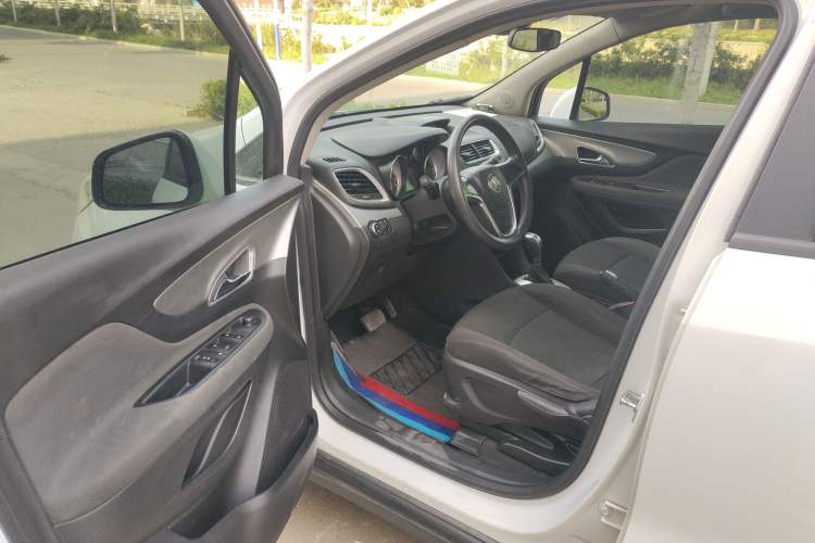 Used Buick Encore 2014 1.4T Automatic Two-Wheel Drive Urban Elite Model Driver Seat