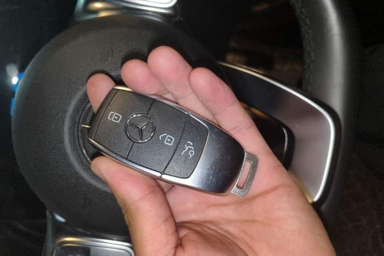 Used Mercedes-Benz EQB 2022 EQB 350 4MATIC First Edition Special Version Vehicle Key