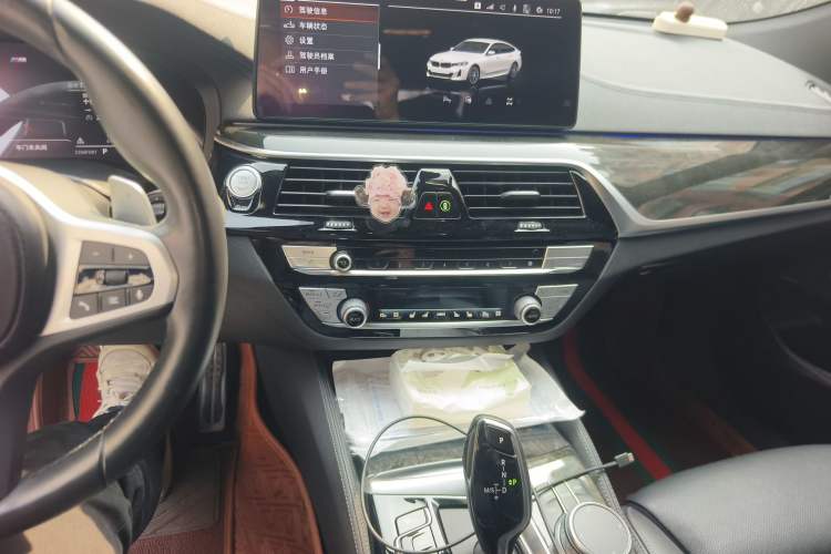 Used BMW 6 Series GT 2021 630i M Sport Grand Touring Edition Audio And AC Panel