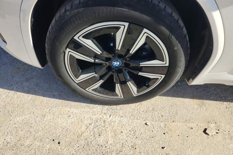 Used BMW iX3 2024 Leading Model