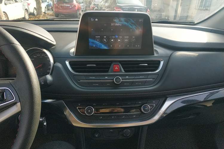 Used JAC Refine S3 2017 1.6L Manual Luxury Smart Model