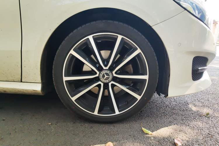 Used Mercedes-Benz B-Class 2017 B 200 Luxury Model