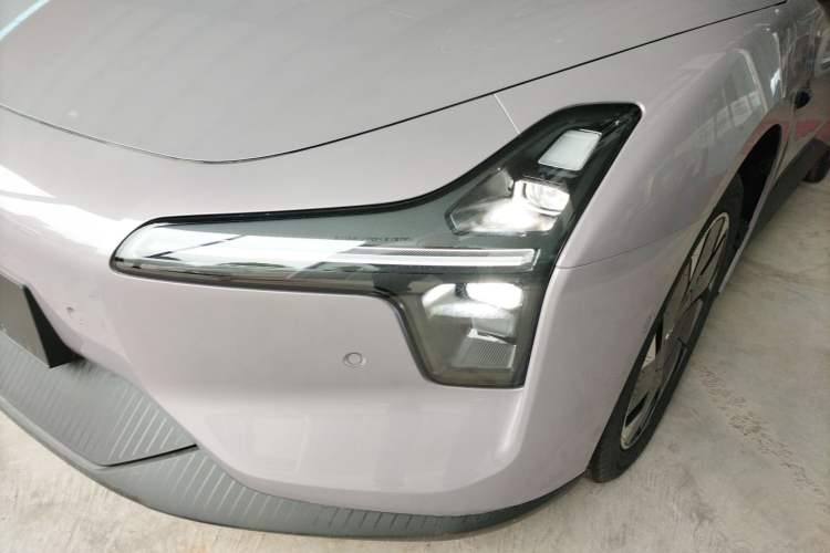 Used XPeng MONA M03 2025 600 with Ultra-Long Range Max Left Front Headlight