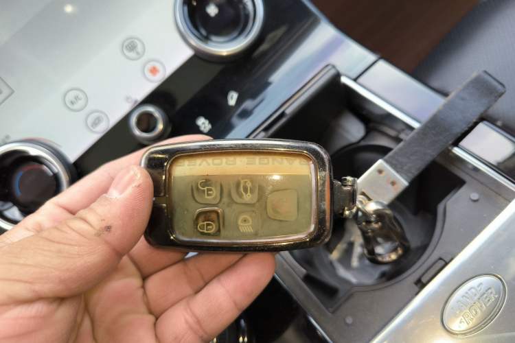 Used Land Rover Range Rover Velar 2018 P250 S
