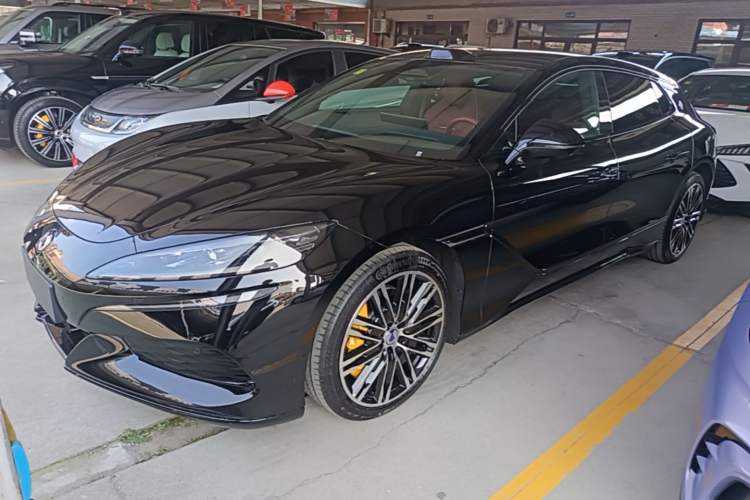 Used Denza Z9GT 2026 Flash Charge Flagship Edition