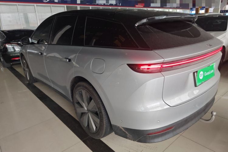 Used Li Auto i6 2025 Model Four-Wheel-Drive Standard Type