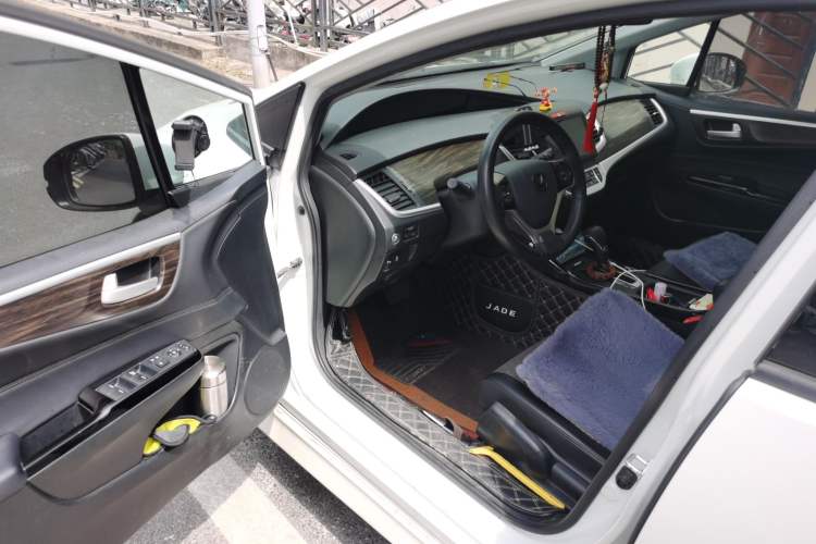 Used Honda Jade 2020 210TURBO CVT Fashion Edition Driver Seat