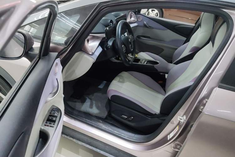 Used BYD Dolphin 2021 405 km Fashion Edition