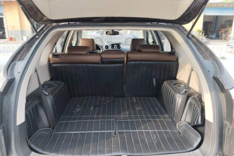 Used BYD S7 2015 1.5T Manual Luxury Model Trunk