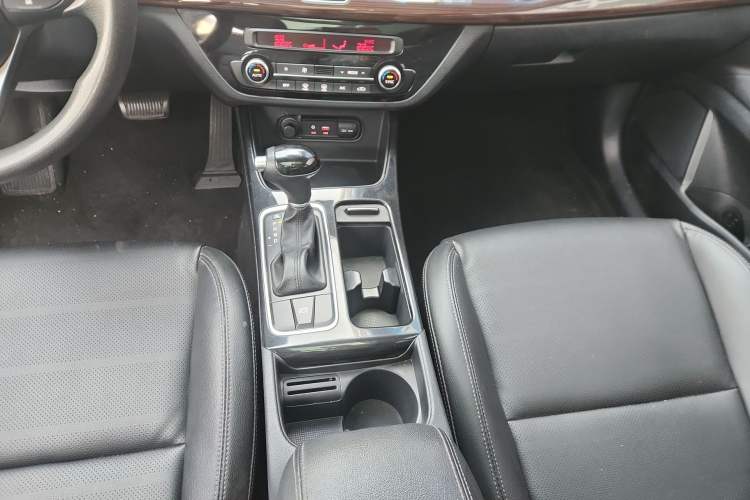 Used Kia K4 2014 1.8L Automatic GLS