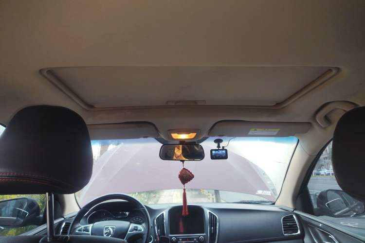 Used Baojun 560 2016 1.5T Manual Luxury Model