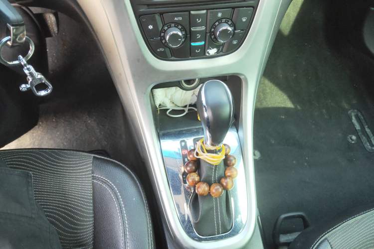 Used Buick GT 2014 XT 1.6L Automatic Fashion Edition