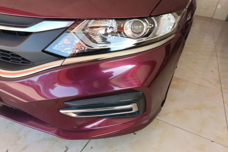 Used Honda Jade 2017 1.8L automatic Comfort version 5 seats
