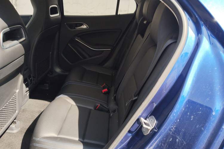 Used Mercedes-Benz GLA 2019 GLA 200 Dynamic Edition Left Rear Seat