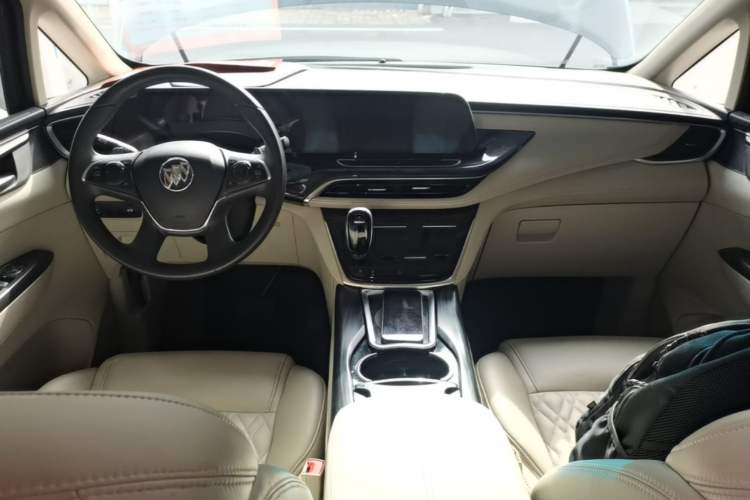 Used Buick GL8 2021 ES Landtrek 653T Comfort Edition
