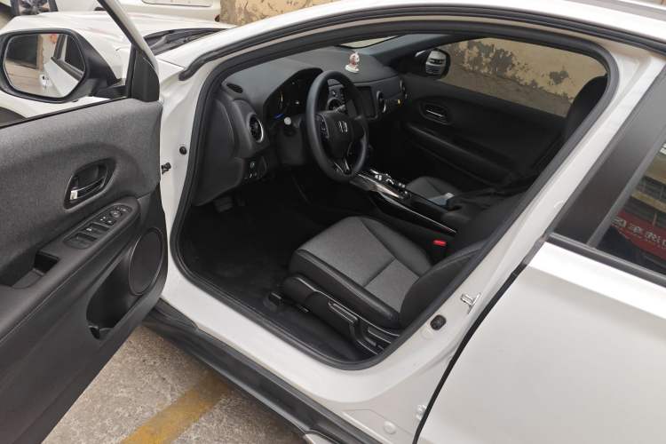 Used Honda XR-V 2021 1.5L CVT Comfort Version
