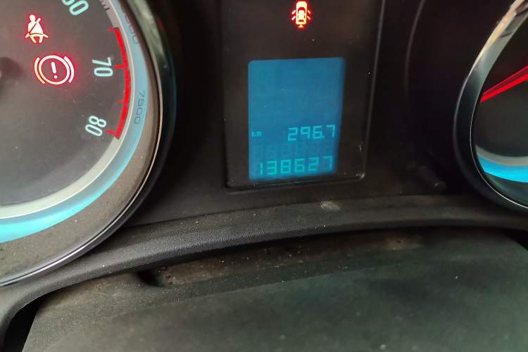 Used Buick GT 2010 XT 1.6L Manual Entry-Level Model
