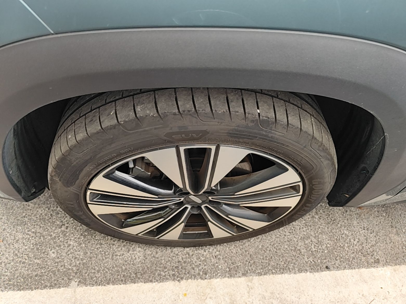 Geely Auto FX11 2025 4th Generation 1.5TD DCT Jinxiu — снимка 10