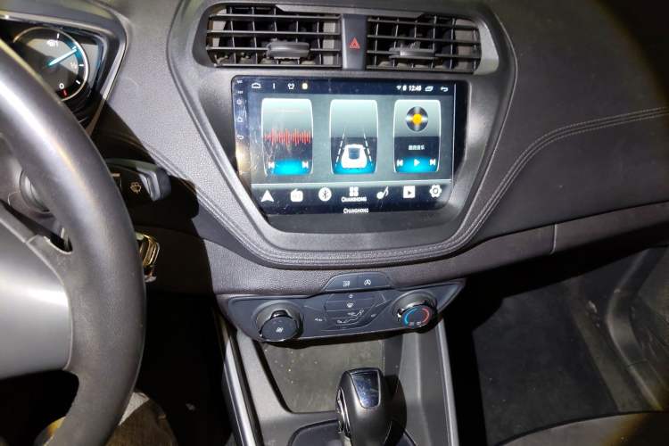 Used Ford Escort 2019 1.5L Automatic Enjoyment Model Audio And AC Panel