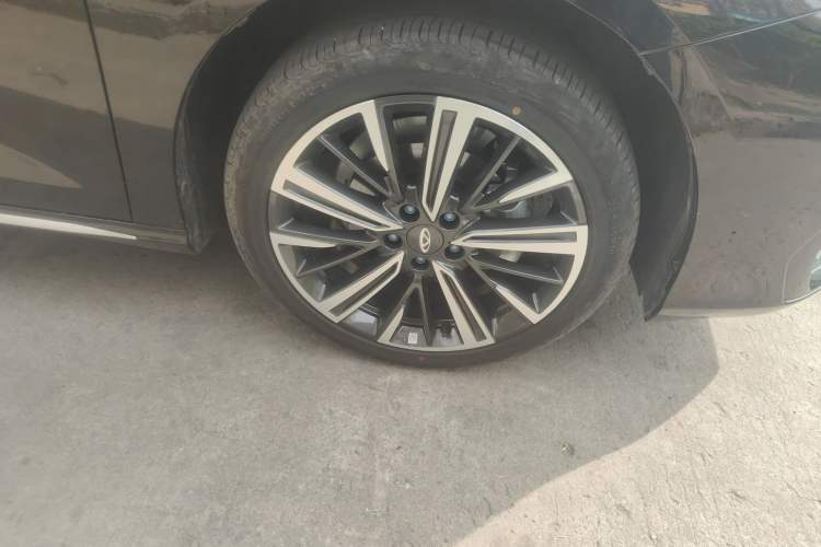 Used Chery Arrizo 8 2025 1.6T DCT Smart
