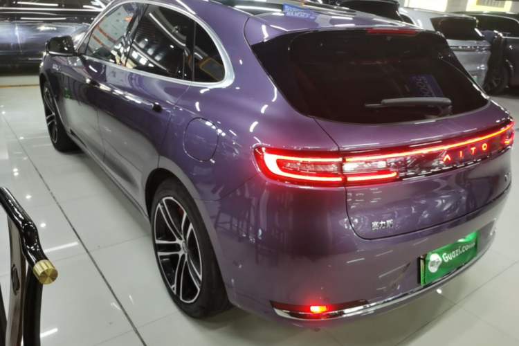 Used Hima AITO M5 2025 Extended-Range Ultra All-Wheel-Drive Version
