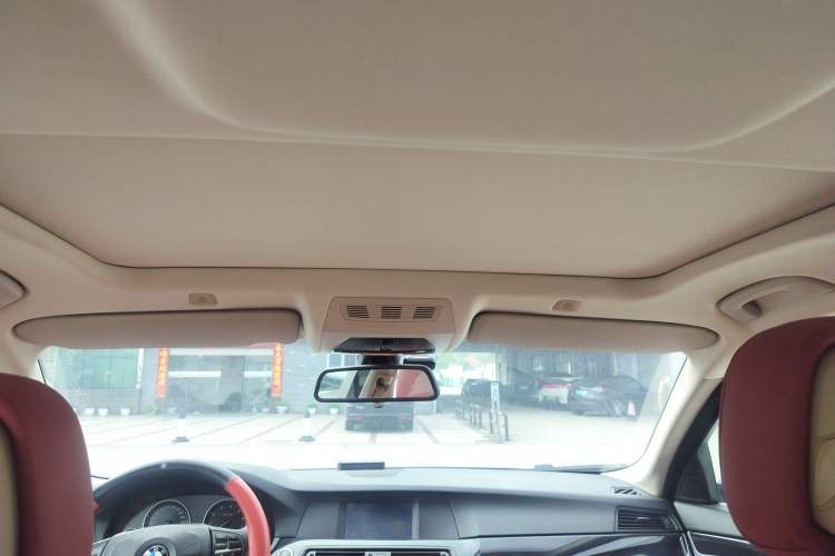 Used BMW 5 Series 2011 523Li Leading Model Headliner