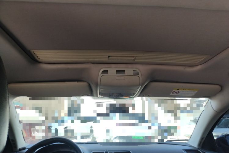 Used Volkswagen Magotan 2015 1.8TSI Advanced Model Headliner